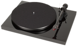 Pro-Ject Debut Carbon turntable - Black
